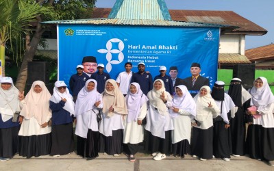 Guru MIS Insan Robbani Peringati Hari Amal Bhakti Kemenag Tahun 2024